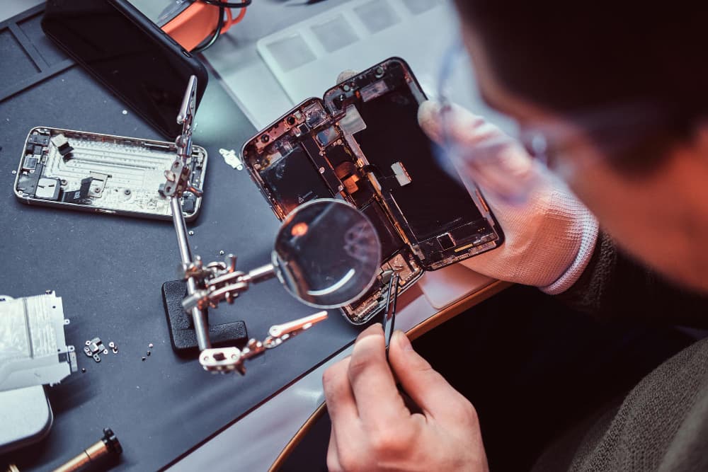 Laboratorio Riparazione Smartphone SmartFix-ITA Background